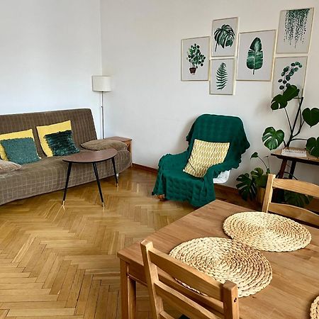 Wilson Apartment Варшава Екстериор снимка