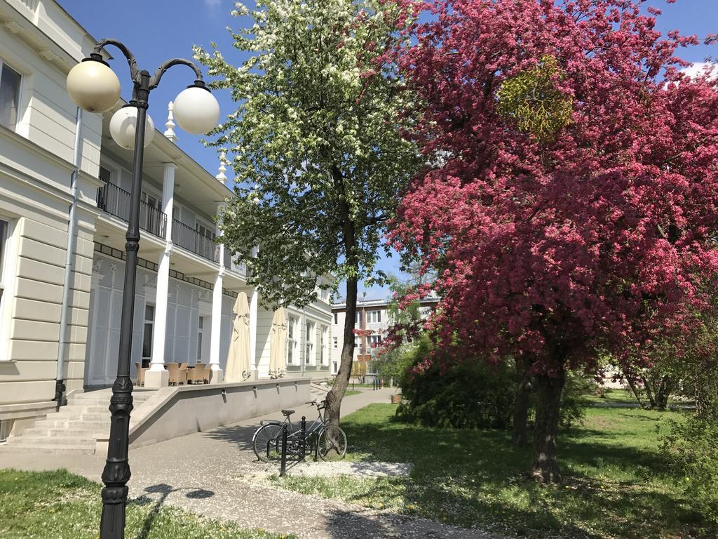 Wilson Apartment Варшава Екстериор снимка