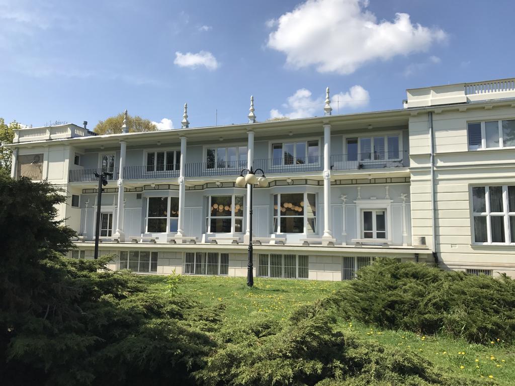 Wilson Apartment Варшава Екстериор снимка